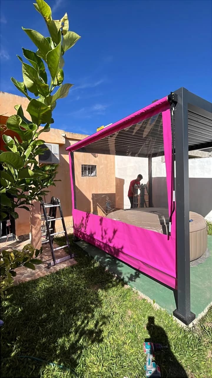 01 cerramiento pergola lona fucsia cordoba