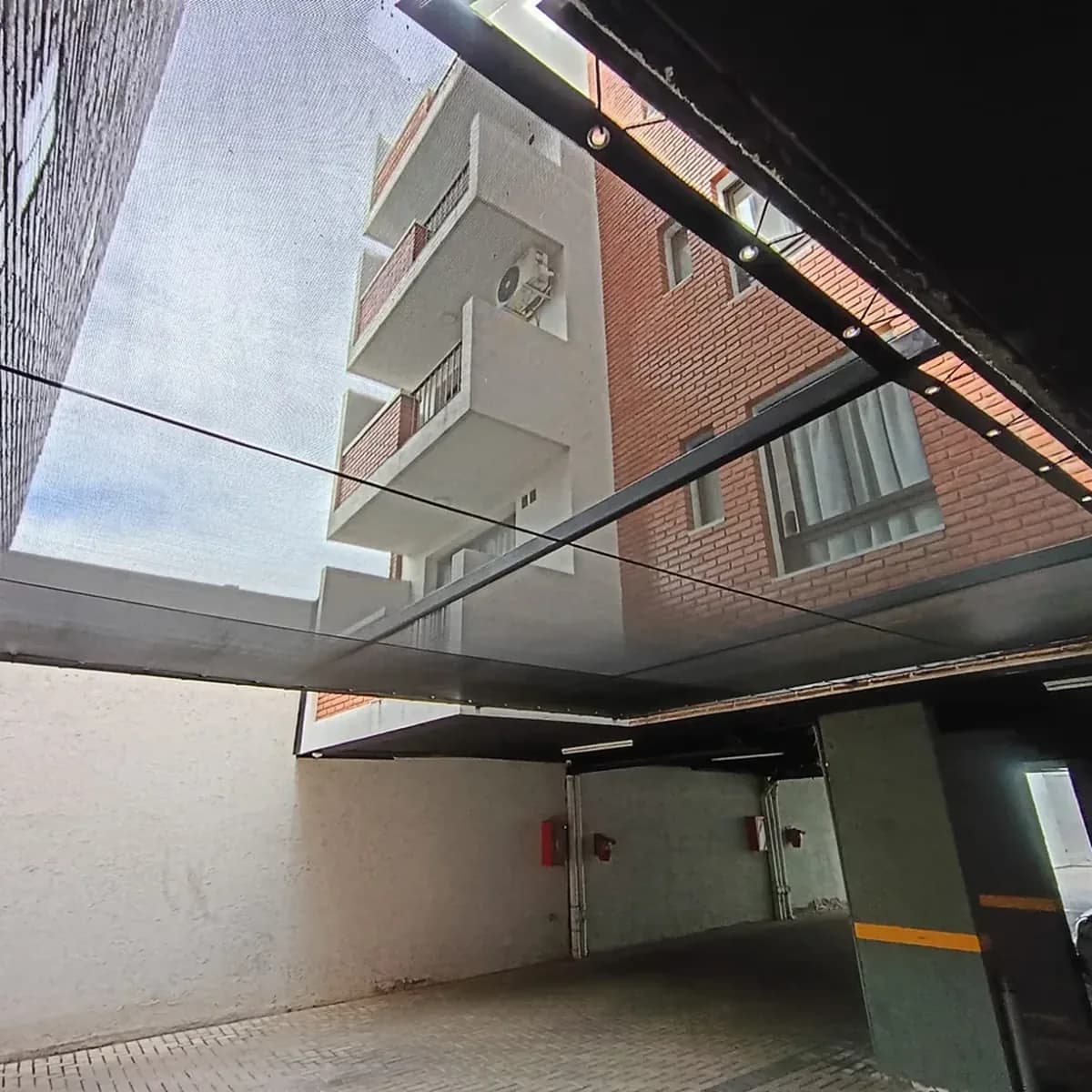 toldo-fijo-antigranizo-negro-lonera-lider